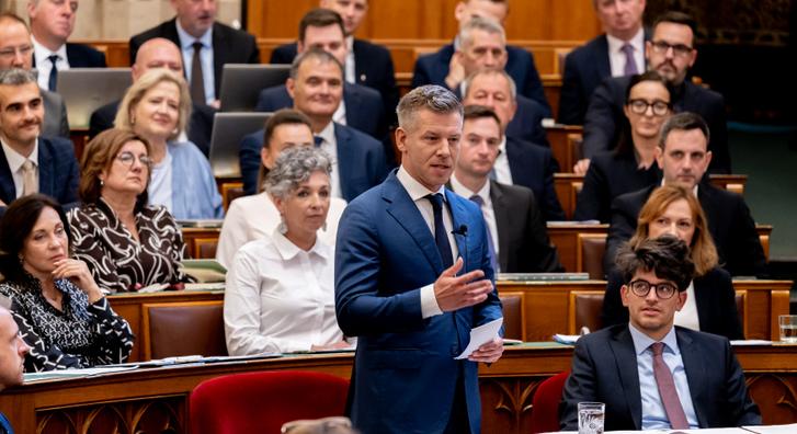 Magyar Péter: Világbotrány, hogy ebben az ügyben Völner Pált nem vették őrizetbe