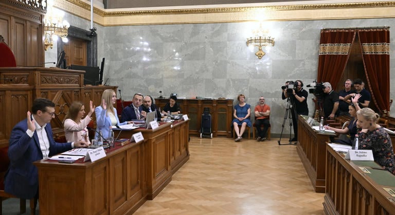 A boszorkányüldözés is szóba került a gyermekvédelem rendszerszintű válságát vizsgálva