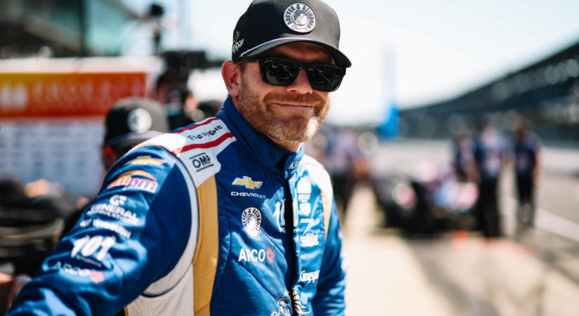 Karrierje során először több évre szóló IndyCar-szerződést kapott Conor Daly