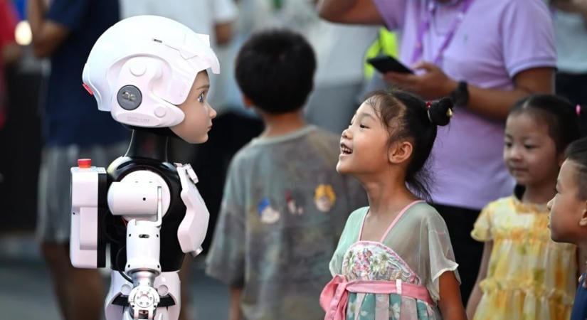A robotok felé fordul a kínai Hygon: új terepen folytatódik az AI-chipverseny