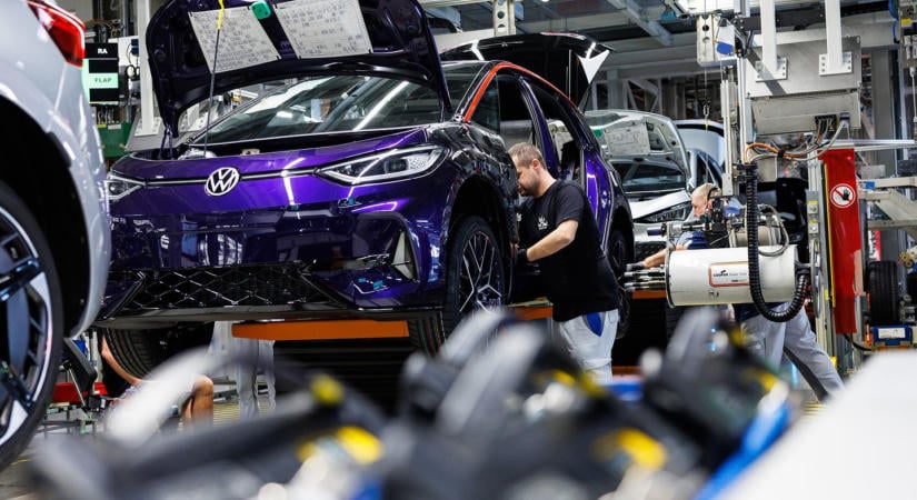 ID.3, ID.4, ID.7 és Cupra Born is a listán: Globális visszahívási akciót indít a VW