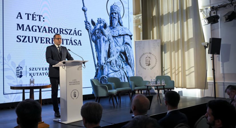 Lánczi Tamás megkezdte „civil” életét, PR-céget alapított