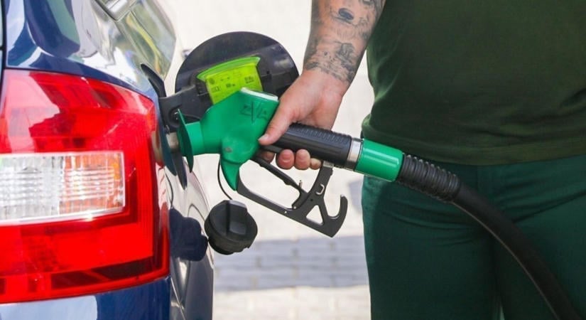 Így indul ez a hét is a benzinkutakon – továbbra is zsebbenyúlós a történet