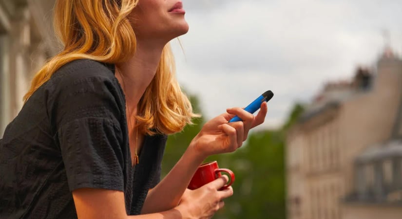 Terjed az illegális vape, ismét nőtt a hamis cigaretták aránya Magyarországon