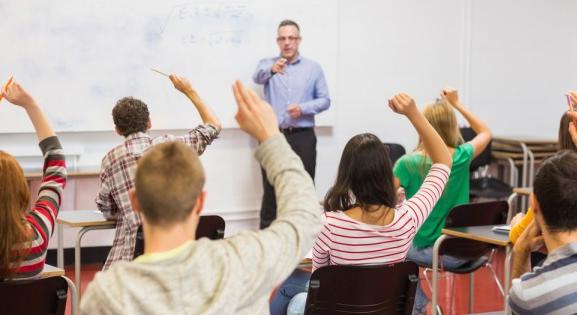 Precedensértékű bírói ítélet született Kásler Miklós pedagógusokat megkárosító rendeletéről