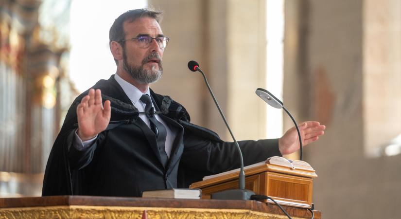 Kolumbán Vilmos Józsefet választották meg az Erdélyi Református Egyházkerület püspökévé