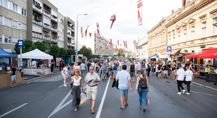 Közösségek, kultúrák és különleges élmények a jubileumi Savaria Történelmi Karneválon