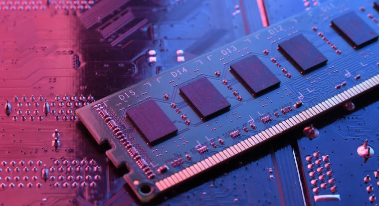 A DDR5 árak megint megugrottak, nem javul a helyzet