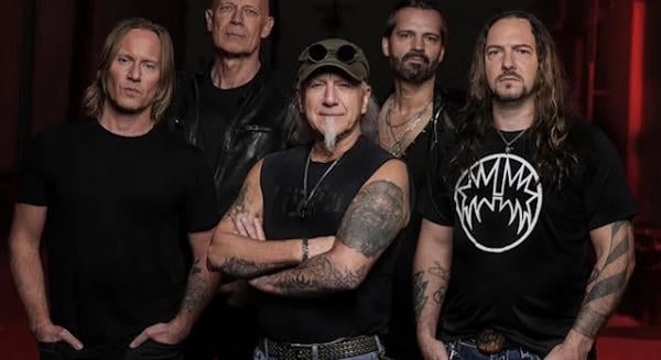 Accept: megérkezett a Save Us új verziója Tobias Forge, Frank Bello és Ray Luzier közreműködésével