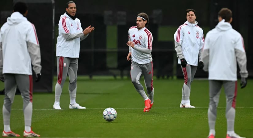 Kerkez Milos húzása után jót nevetett a Liverpool kapitánya - Videó