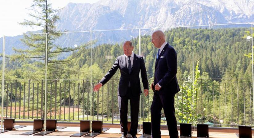 Újabb Oroszország elleni szankciókról tárgyaltak a G7-csúcson
