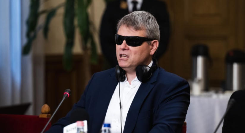Azonnali hatállyal elküldték a csepeli iskolából a fóti gyermekotthon volt igazgatóját, akit bántalmazással gyanúsítanak