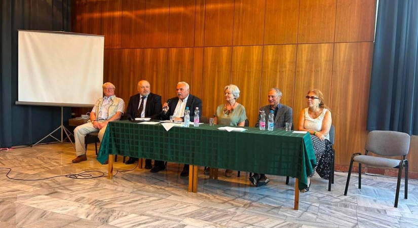 A Kárpátaljai Szövetség elnökségének sajtóközleménye - A balatonföldvári kárpátaljai találkozón
