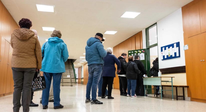 Szavazhassanak a magyarok arról, akarnak-e szélkereket a házuk mellé? A „NER terrorszervezetekről” sem dönthettünk – mutatjuk a tiltott listát!