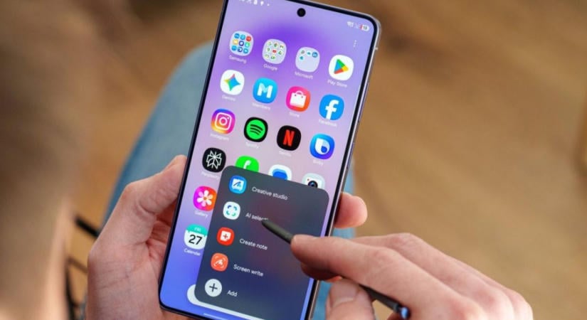 Alapjaiban változik meg a Samsung telefonok rendszere, a Galaxy S28 sorozattal debütálhat az újítás