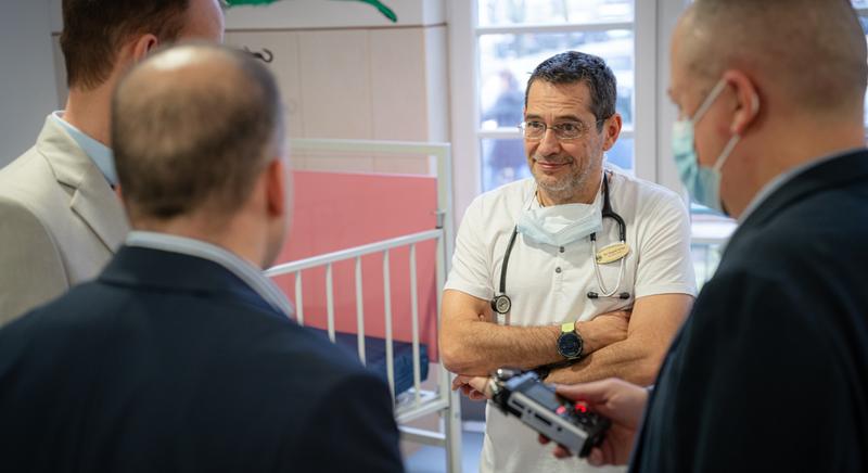 Svájci segítség a beteg gyermekeknek