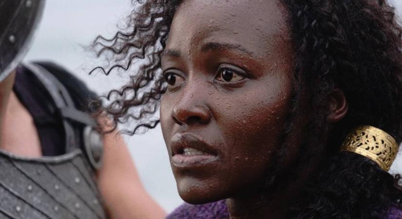 „Senki más nem tudta volna így eljátszani” – Jon Bernthal szerint Lupita Nyong’o tökéletes Szép Heléna volt
