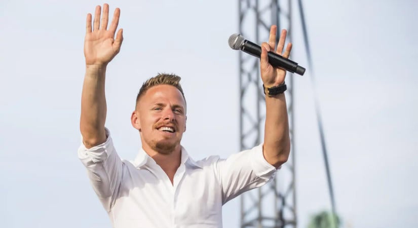 Levélben kérte a diplomata-útlevelét Dzsudzsák Balázs