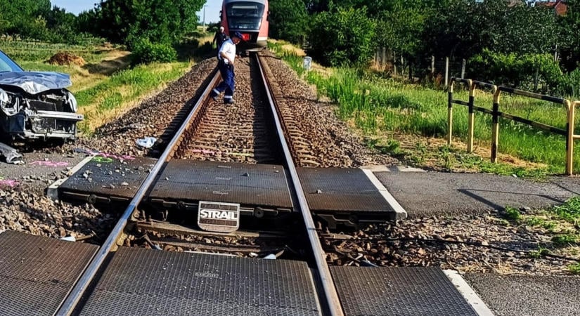 Négyes karambol történt az M0-son Csömör közelében, nagy a torlódás