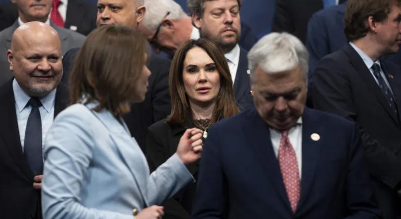 Házkutatás tartottak több ukrán magas rangú tisztviselő otthonában