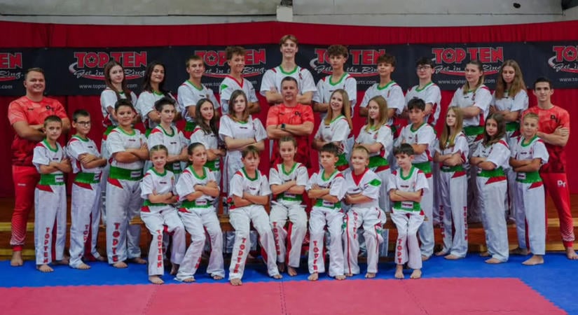 Békési harcművészek a világ élvonalában: remekeltek a megyei kick-boxosok a jesolói utánpótlás-világbajnokságon