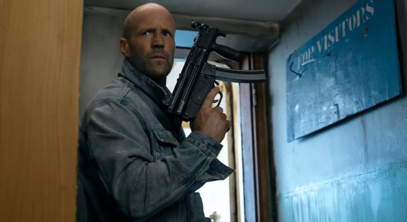 Jason Statham olyan brutálisan végez egy rosszfiúval A méhész 2 előzetesében, hogy arra szavak nincsenek