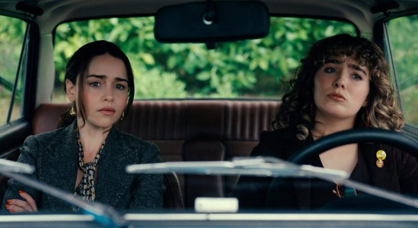 Emilia Clarke és Haley Lu Richardson a 24.hu-nak: Mácsai Pál egy hús-vér színész hozzánk képest