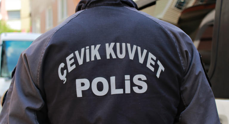 Országos razziát tartottak Törökországban az LMBT-egyesületek ellen, 162 embert őrizetbe vettek