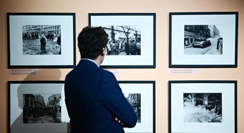 Mario De Biasi 1956-os budapesti fotóiból nyílt kiállítás a debreceni Déri Múzeumban