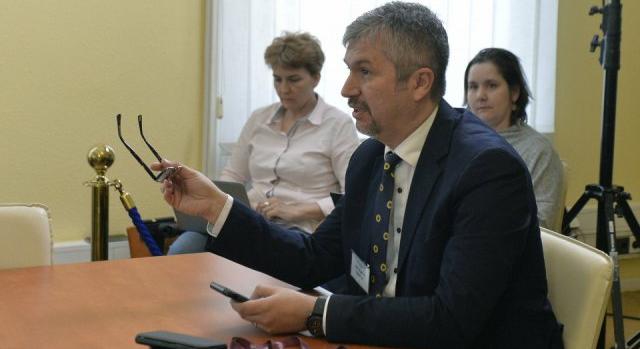 Pert vesztett első fokon az ATV Hadházy Ákossal szemben