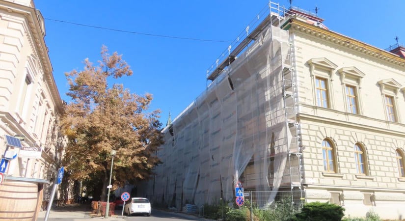 Már csak hetek kérdése, és egészen más arcát mutatja a városháza
