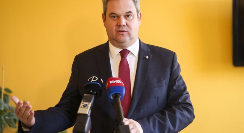 Takács Péter pert vesztett Kulja András EP-képviselővel szemben