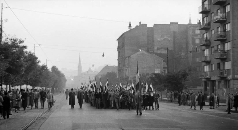 Forradalmi fotókincsek a Honvéd-kapus bátyjának fiókjából – GALÉRIA