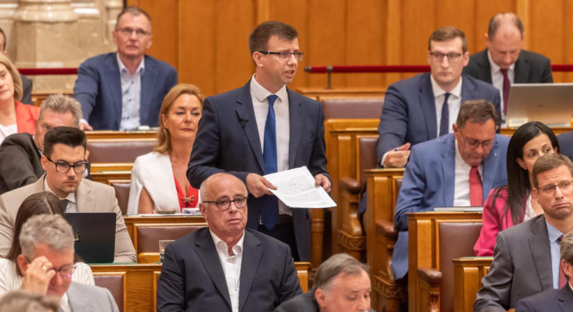 Megszólakt Bóka János, szerinte Kapitány István már a jövő évi gázáremelést készíti elő