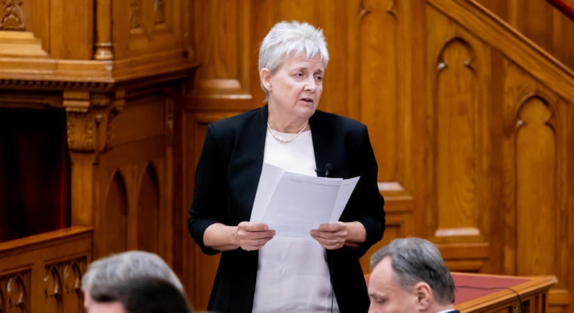 Döntött a minisztérium, gyökeresen megváltoztatják a sajátos nevelési igényű gyerekek oktatását