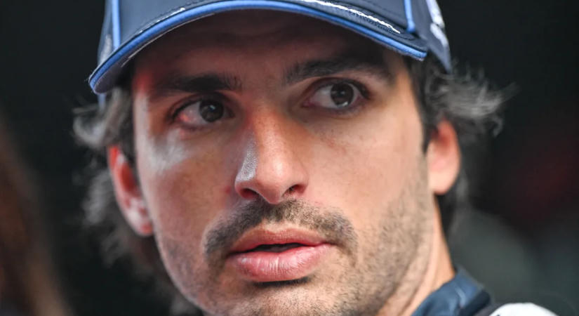 Nincs változás a Williamsnél: Sainz marad jövőre is– hivatalos