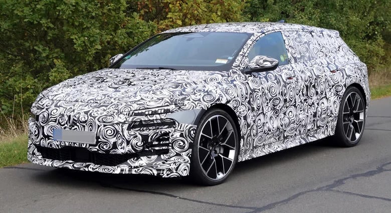 Megvillantotta legdurvább kombiját az Audi Sport
