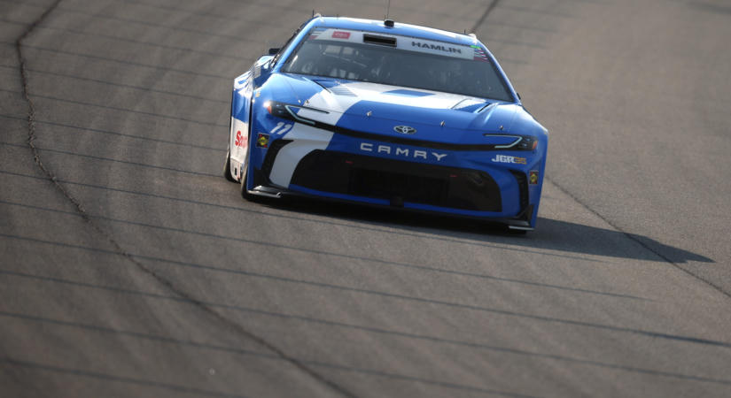 Végtelenségig kimerülten hozott egy csodának beillő top 5-öt Denny Hamlin Iowában