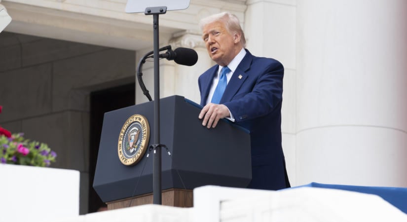 Hatalmas bejelentést tett Donald Trump a mesterséges intelligencia jövőjéről