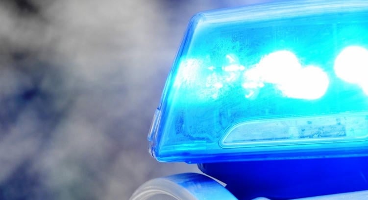 Személyautó és furgon ütközött Debrecenben