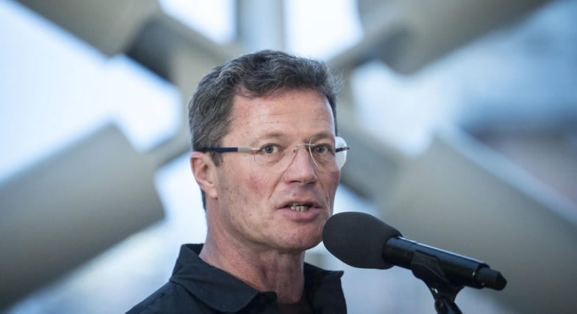 Nem csak a nézők, Stohl András is sokallja a Centrál Színház előadásának extrém magas árait