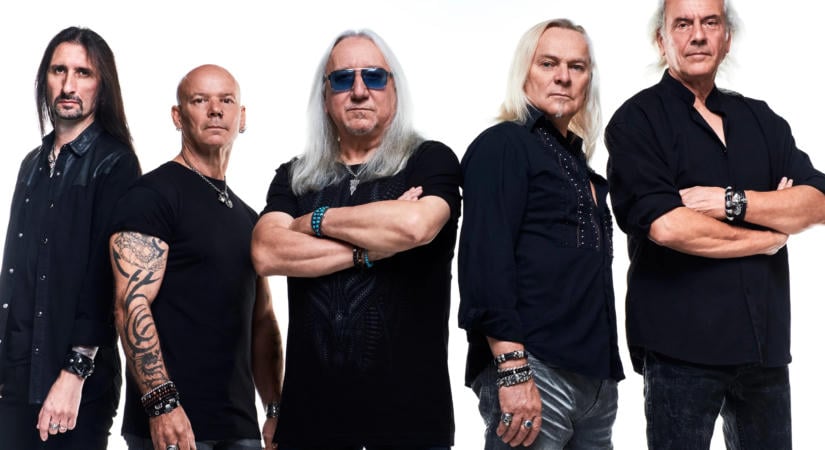 Uriah Heep: A búcsúturné októberben Budapestre érkezik