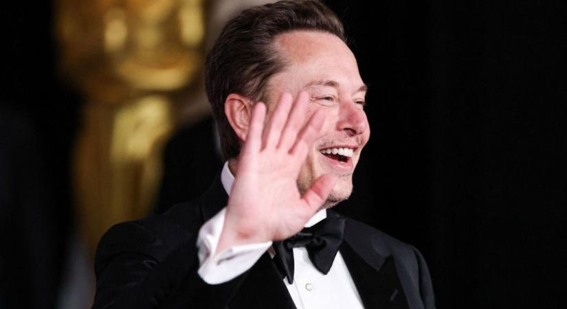 Nem meteorit volt, hanem Elon Musk rakétája: a NASA most megmutatta a nyomát