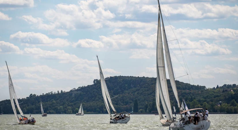 Szél, üzlet, Balaton: nagy sikert aratott a jubileumi Ingatlan Regatta