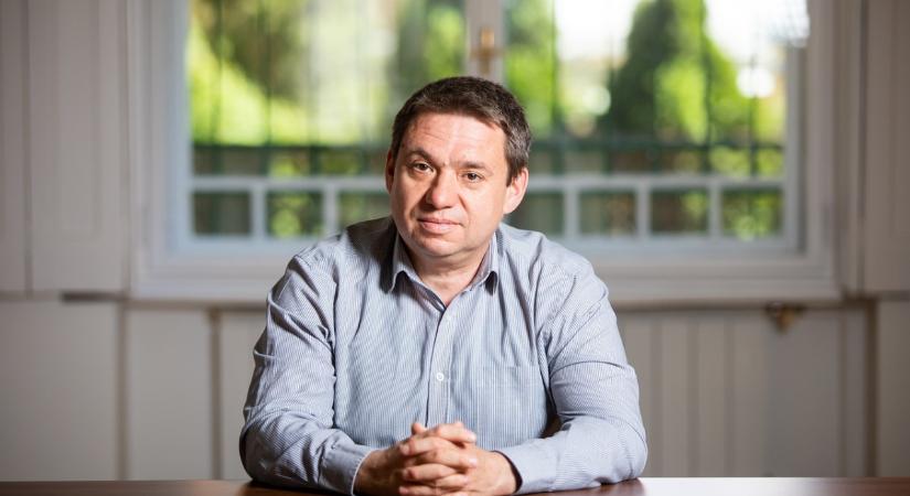 „Nekünk, magyaroknak fontosabb a biztonság, mint az üres szabadság” – Nagy Ervin a Mandinernek