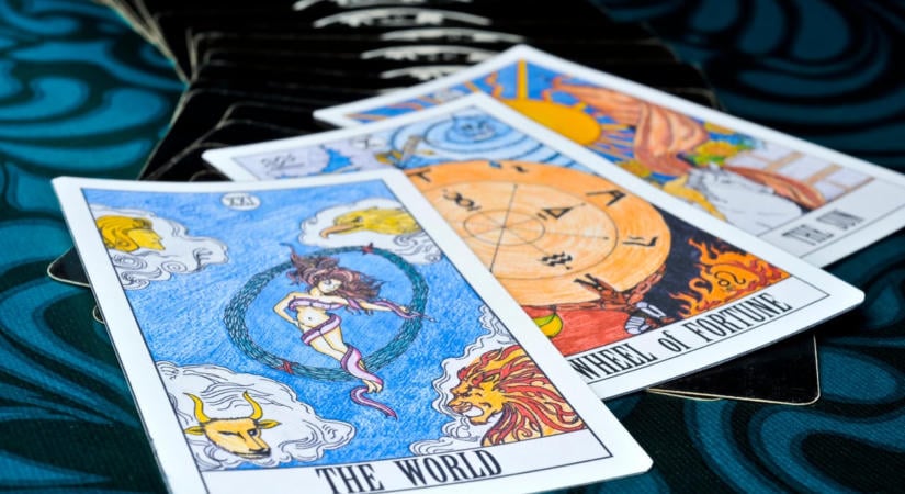 Melyik Tarot lap védi a te csillagjegyedet? Most kiderül