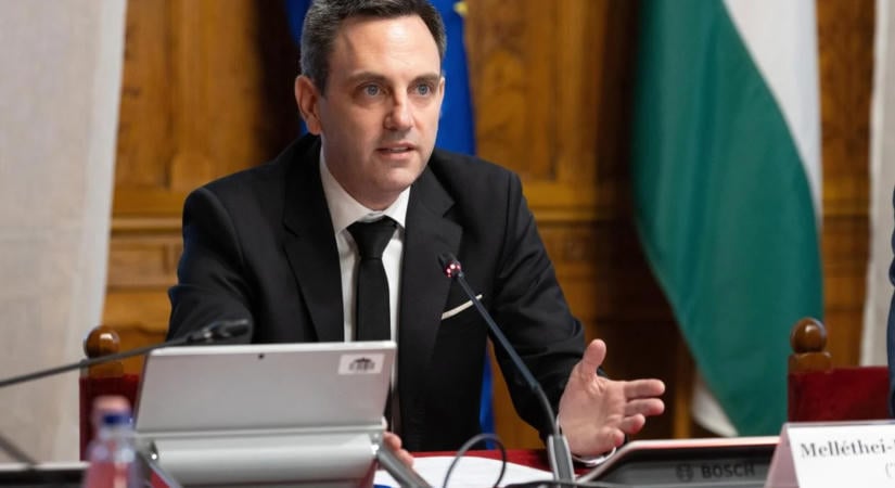 Ügynökakták: Két héttel elhalasztaná a hatálybalépést a Tisza Párt