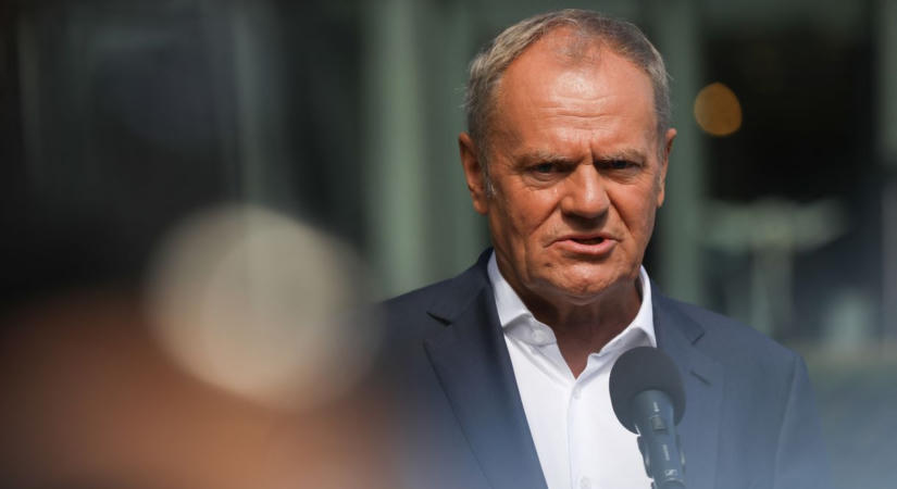 A lengyel kormány szerint szabotázs okozta a tüzet a drónalkatrészgyártó üzemben