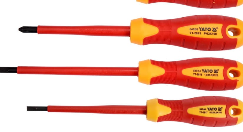 Szigetelt szerszámok: védelem elektromos munkáknál