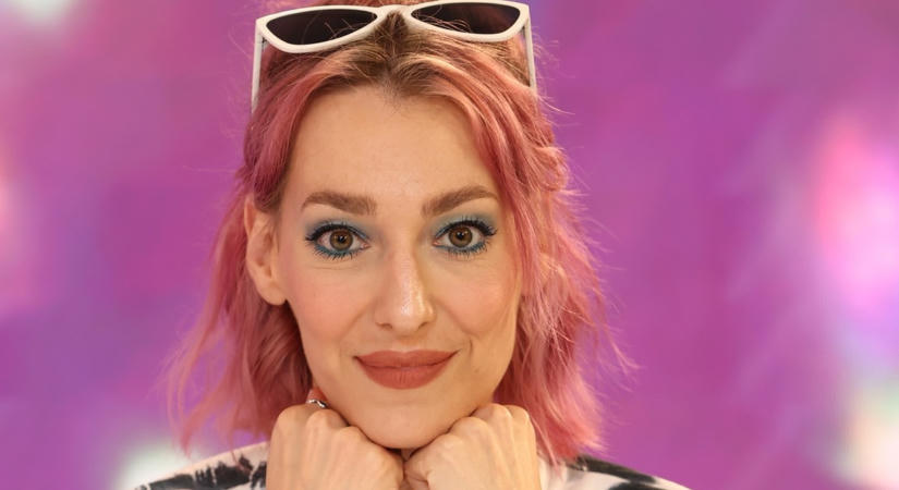 „Végre elmondhatom” – A 41 éves Horányi Juli pocakos videóval jelentette be, hogy első gyermekét várja